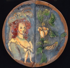 „Antoinette mit Rose“, Durchmesser 48 cm, Acryl/Mischtechnik auf Holzdeckel, 2004